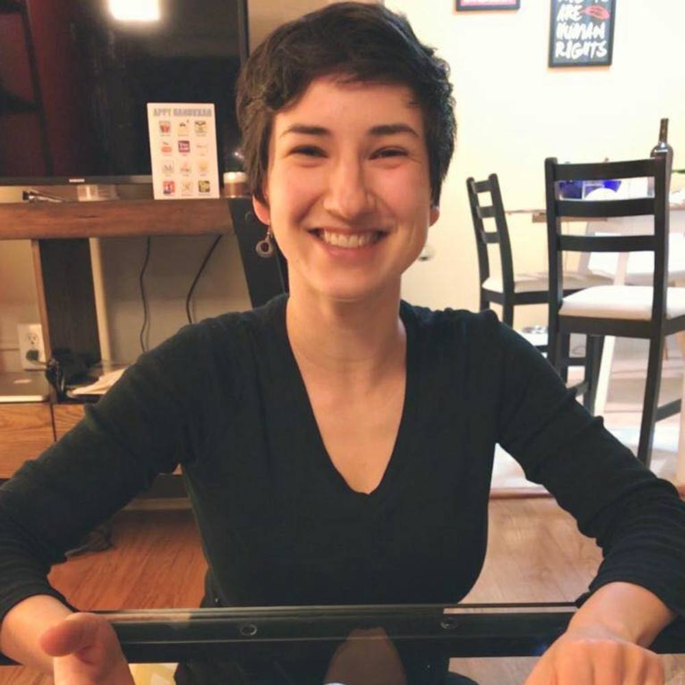 Meet your Posher, Elyse